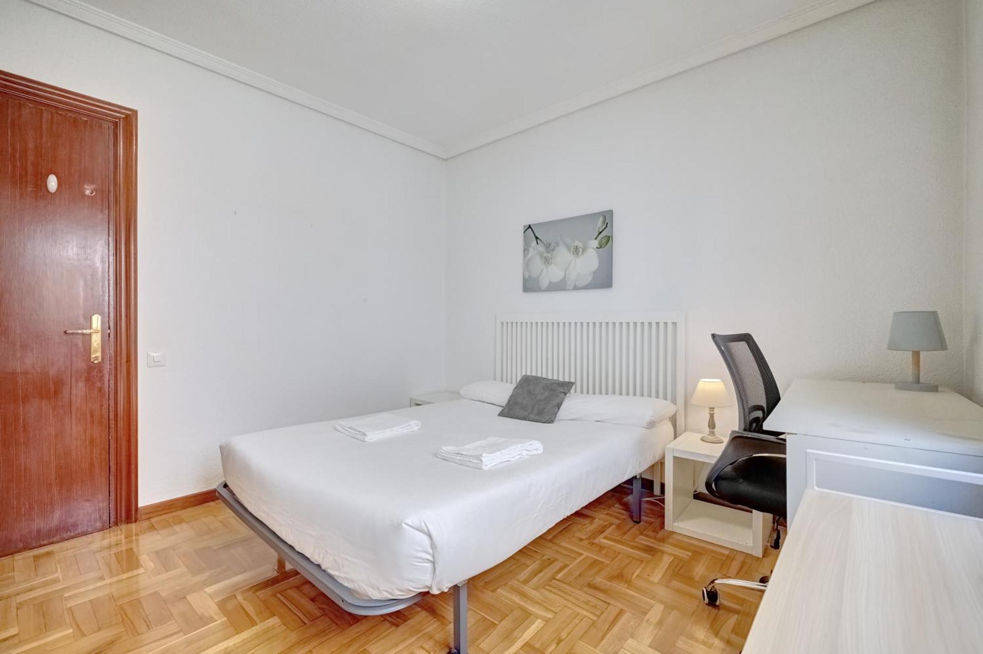 Casa Teo Apartment Pamplona Bagian luar foto